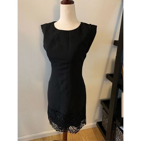 Black ann Taylor dress with lace at the bottom size 4p new - Picture 1 of 5